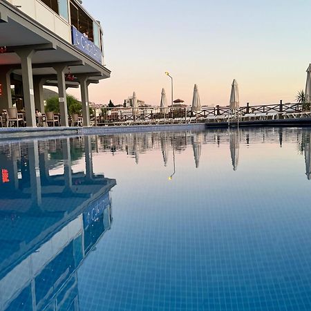 Suhan Seaport Hotel Кушадасъ Екстериор снимка