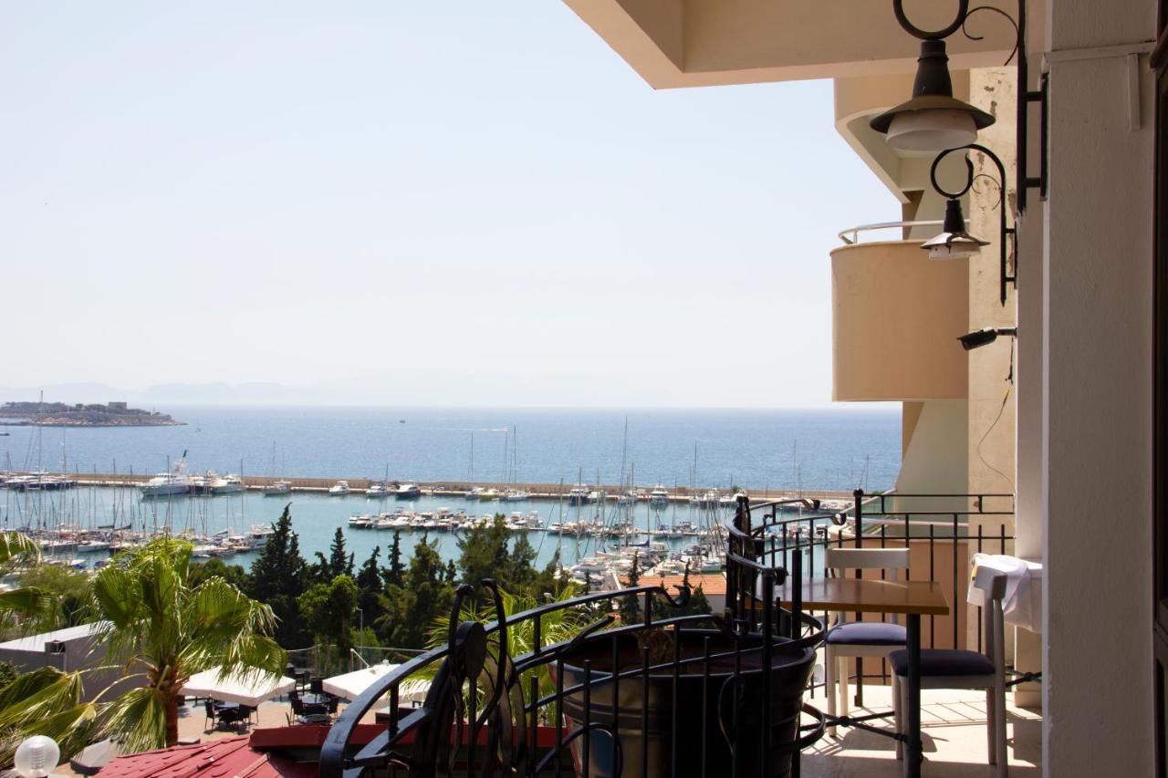 Suhan Seaport Hotel Кушадасъ Екстериор снимка