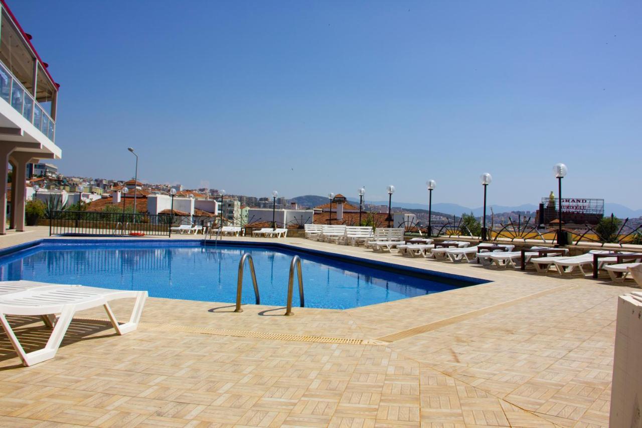 Suhan Seaport Hotel Кушадасъ Екстериор снимка