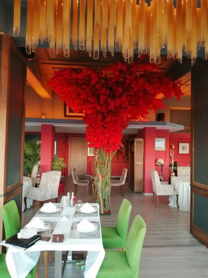 Suhan Seaport Hotel Кушадасъ Екстериор снимка