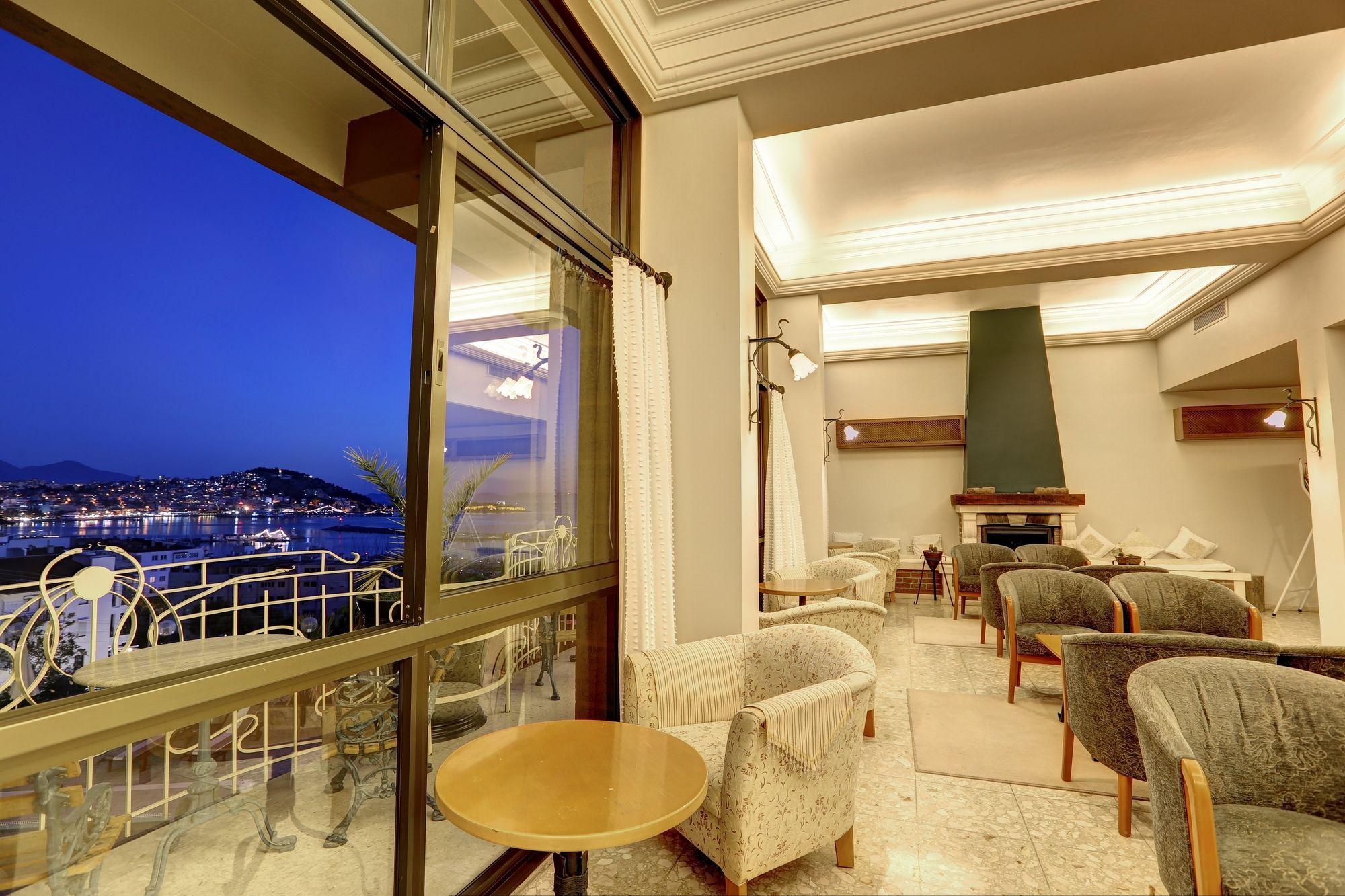 Suhan Seaport Hotel Кушадасъ Екстериор снимка