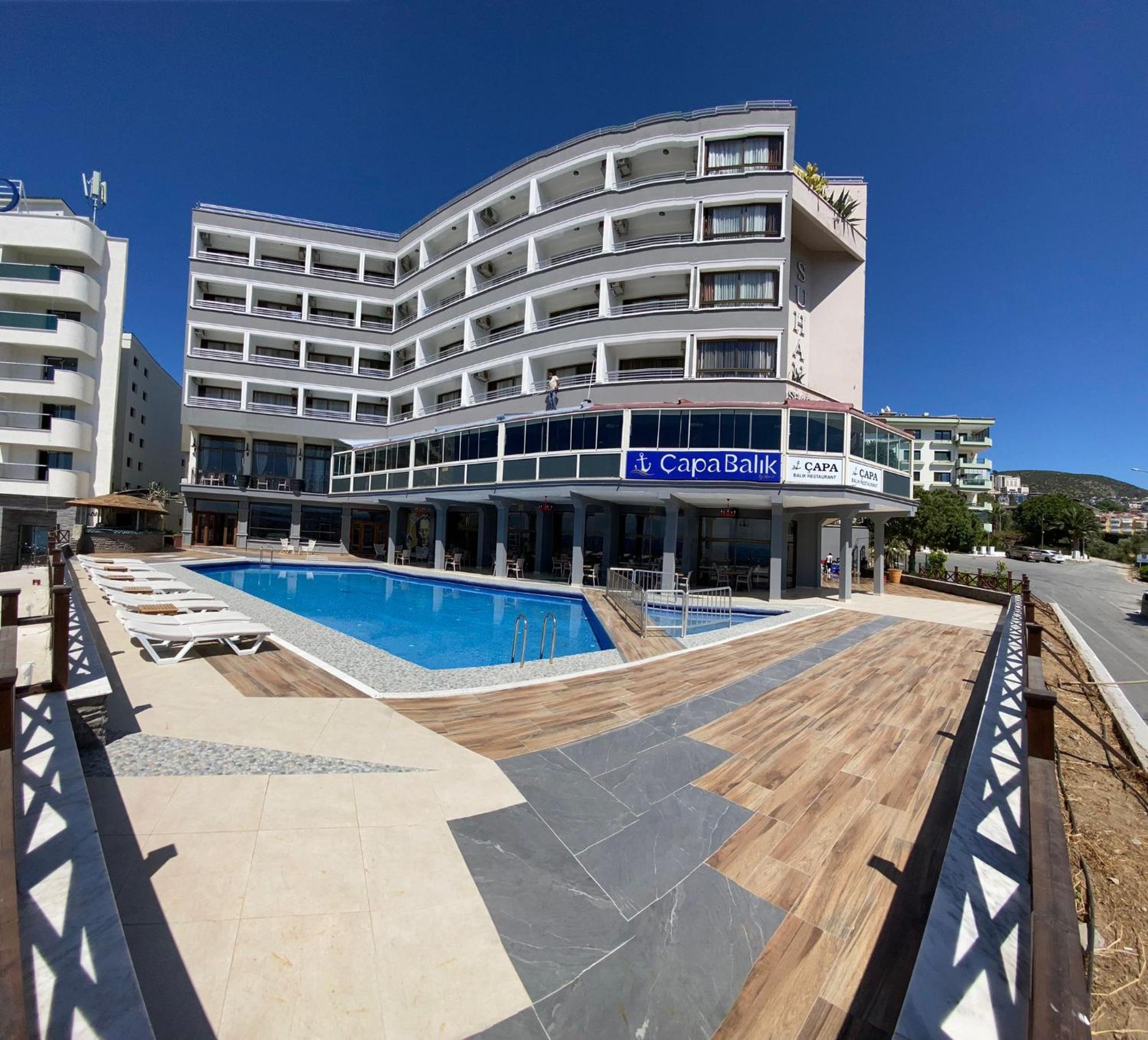 Suhan Seaport Hotel Кушадасъ Екстериор снимка