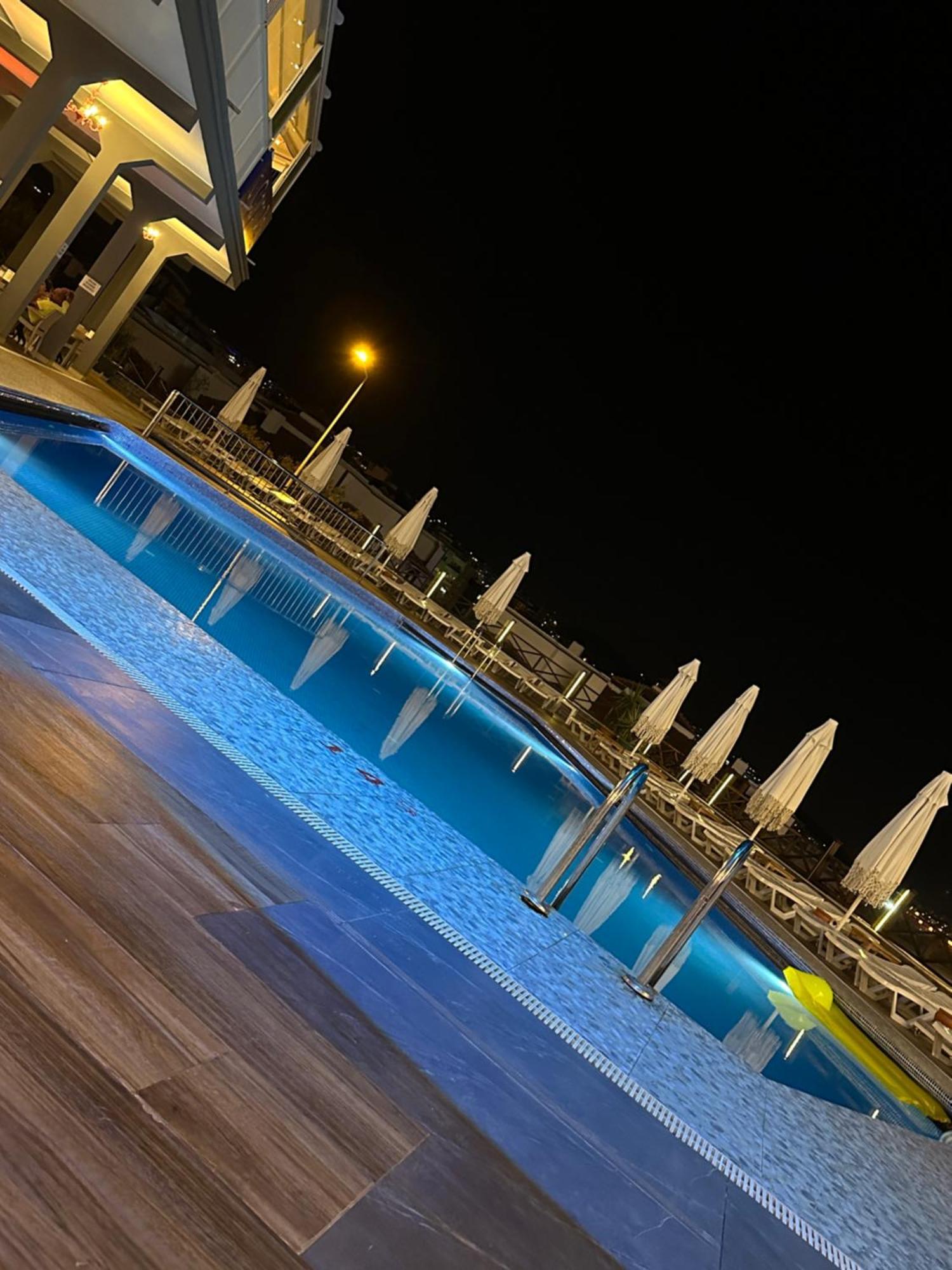 Suhan Seaport Hotel Кушадасъ Екстериор снимка